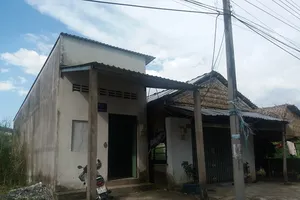 Vụ tranh chấp đất vì chia ranh bằng miệng có hướng ra