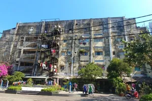 Kế hoạch di dời cư dân 2 chung cư cũ ở quận 4