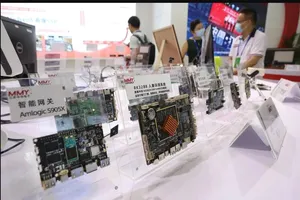 Nhiều công ty công nghệ bán dẫn chờ đổ hàng tỉ USD vào Việt Nam