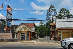 Nhiều công trình xây dựng không phép trên đất đứng tên nguyên chủ tịch huyện Trảng Bom