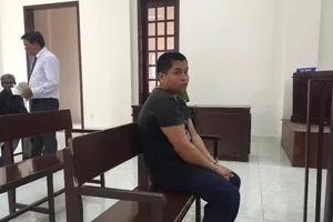 Tòa Bình Chánh trả hồ sơ vụ người tâm thần đánh công an