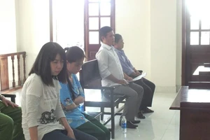 Toà yêu cầu truy cứu chủ khách sạn chứa mại dâm