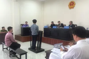 Mở phiên tòa lần thứ 6 vụ trộm vàng nhiều rắc rối ở Bình Chánh