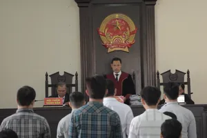 Vụ trộm vàng khó xử ở Bình Chánh: Tất cả 6 bị cáo đã tại ngoại