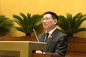 Phải cấm bảo hiểm làm phiền, quấy nhiễu người dân