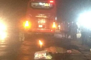 Xe khách Phương Trang tông chết người tối mùng 1 Tết