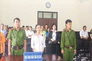 Vụ 37 luật sư bào chữa: Bị cáo vẫn bị kết án 12 năm tù