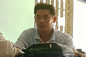 Phó giám đốc mở cốp nhiều xe máy ở quán nhậu