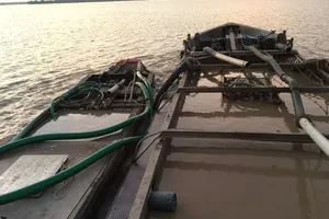 Hút trộm cát, sau đó trộm tài sản trên tàu đang bị tạm giữ