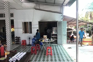 Tai nạn thương tâm vì con bật bếp gas lúc cha đổ xăng 