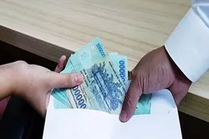 Đề nghị truy tố cựu điều tra viên nhận hối lộ 