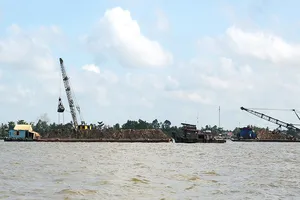 Kết quả trúng đấu giá 3 mỏ cát hàng trăm tỉ có thể bị hủy