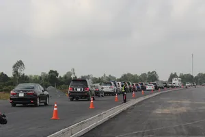 Cao tốc Trung Lương - Mỹ Thuận cấm phương tiện đi vào ban đêm