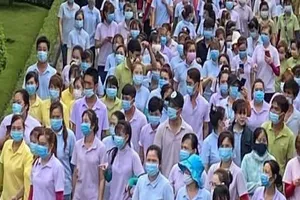 Công ty tăng lương nhưng 8.200 công nhân vẫn ngừng việc