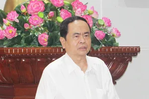 Phó chủ tịch thường trực QH kiểm tra bầu cử tại Tiền Giang