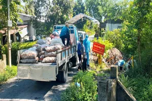 Khởi tố vụ án làm lây dịch COVID-19 tại xã Mỹ Hạnh Đông, Tiền Giang