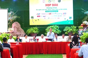 Chương trình Ân nghĩa quê dừa - Khát vọng vươn xa lần 2 -2025 diễn ra tại Bến Tre