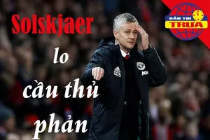 Solskjaer sợ cầu thủ MU làm phản