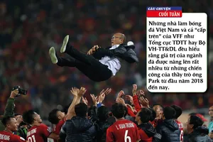 Nóng chuyện lương bổng ông Park