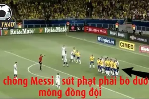 Marcelo bò dưới sân ngăn Messi; Ronaldo tiếc, đấm đau đồng đội