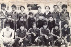 Vĩnh biệt cựu trung phong tài, đức Nguyễn Trung Hậu