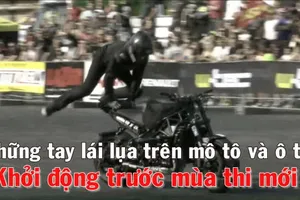 'Mắt chữ O, miệng chữ A' với màn biểu diễn mô tô ngoạn mục