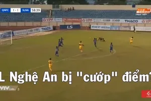 SL Nghệ An bị 'cướp' điểm?