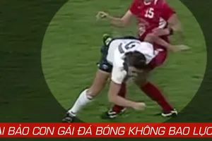 Bạo lực bóng đá nữ không thua gì nam giới