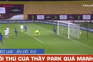 Video UAE thắng đậm Ấn Độ 6-0, cảnh báo đội đầu bảng VN