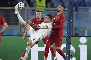 Góc ảnh đẹp: Bữa khai vị ngọt ngào của Azzurri