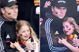 Bé gái 7 tuổi khóc khi Đức thua Anh và món quà ý nghĩa 