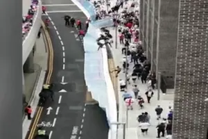 Fan Anh thú nhận 5000 người không vé vào sân Wembley bằng “cửa” hối lộ và...