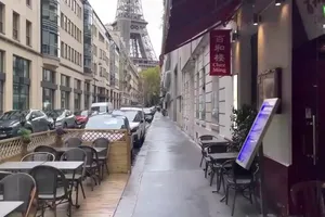 Video Messi đến Paris ở khách sạn 530 triệu/ đêm, thuê nhà tiền tỉ