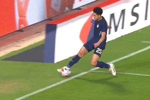 VAR đâu sao không “check”? Philippines thua oan?