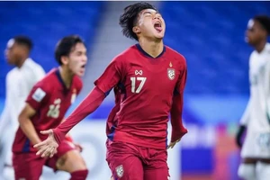 Sau hai lượt trận Thái Lan và Trung Quốc đều rời giải