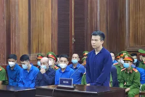 Vụ cướp tiền ảo trên cao tốc: Chiếm đoạt 37 tỉ hay chỉ 45 triệu đồng?