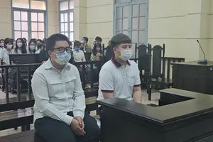 Sáng nay, Trang Nemo và 3 đồng phạm hầu tòa