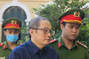 Hôm nay, xét xử cựu giám đốc BV Thủ Đức với cáo buộc tham ô hơn 100 tỉ đồng