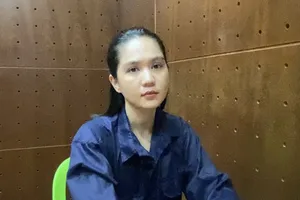 Ngọc Trinh tiếp tục bị tạm giam 