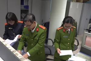 Truy tố, xét xử vắng mặt cựu trưởng phòng tàu sông nhận hối lộ 2,8 tỉ đồng trong vụ án đăng kiểm