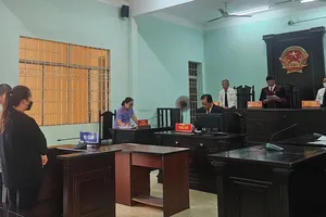 Tuyên án vụ mẹ ruột và người tình bạo hành bé trai 3 tuổi