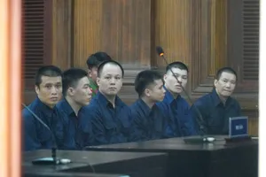 ‘Day tận cánh’, xử nghiêm băng tạt sơn, giả giọng người chết để đòi nợ