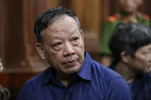 Cựu giám đốc Trung tâm công nghệ sinh học TP.HCM thừa nhận đã nhận 14,4 tỉ đồng từ bà Nhàn AIC