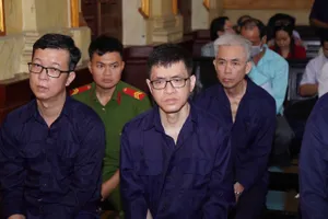 Vi phạm quy định đấu thầu, cựu giám đốc mong được xem xét công sức đóng góp