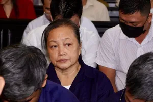 Xét xử cựu phó giám đốc Sở KH&ĐT TP.HCM Trần Thị Bình Minh trong vụ án thứ 2
