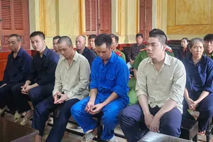 TP.HCM: Mua bột năng về sản xuất thuốc giả