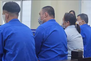 Nhờ chủ nhà cảnh giác, công an mới tóm gọn nhóm mua bán chất độc xyanua 