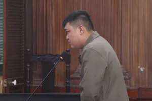 Quản lý nhóm đòi nợ kiểu 'khủng bố', lãnh 6 năm tù