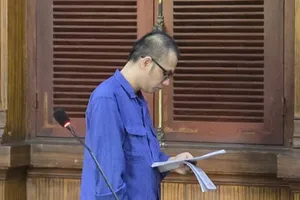 Lãnh án vì chiếm đoạt tiền của ngân hàng để đầu tư vào ứng dụng "Phố Đèn Đỏ"