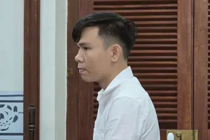 Đăng clip nóng của người yêu cũ để... nối lại tình xưa